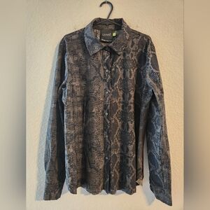 Lysse Connie Slim Button Down Shirt Long Sleeve Snake Print size small